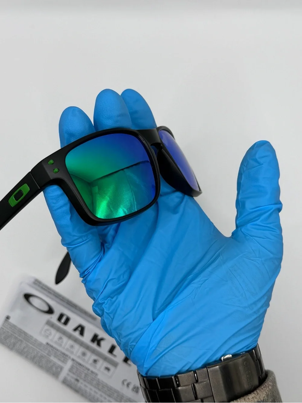 Oakley Holbrook sunglasses polarized